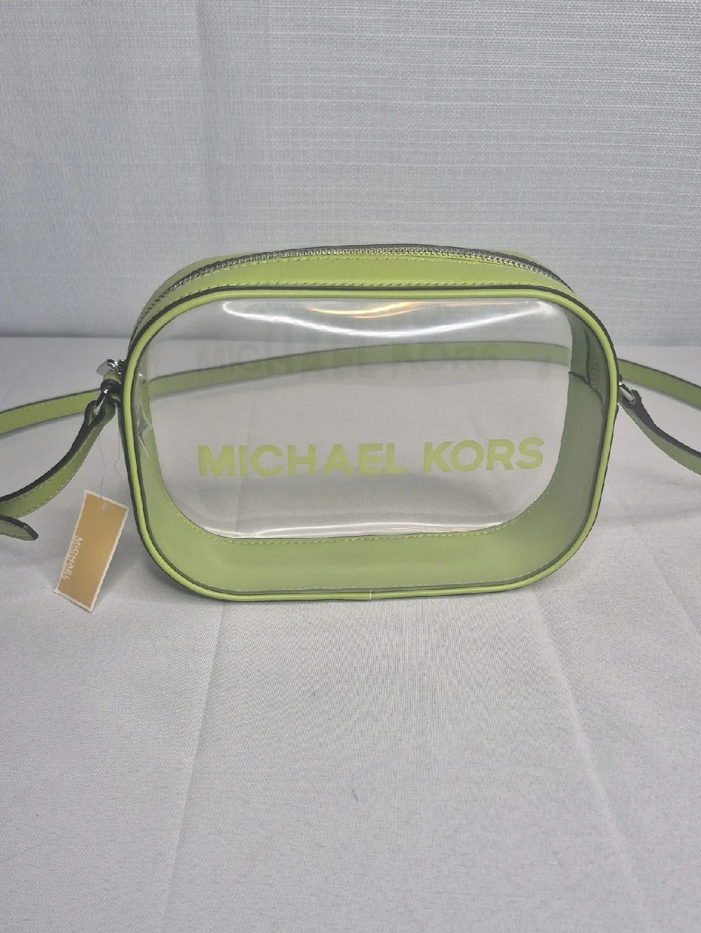 Michael Michael Kors Hey Set Travel Medium Oval Camera Crossbody NWT